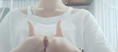 抖音手指舞音乐叫什么 抖音爱心手指舞教程慢动作