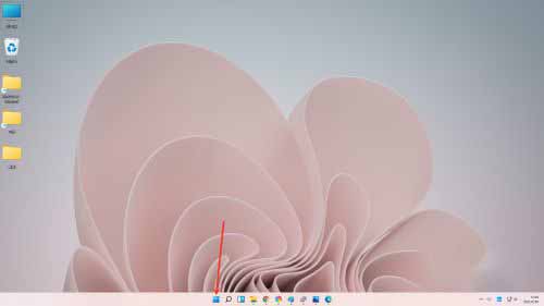 Win11任务栏白色怎么变成黑色?Win11任务栏变黑色教程