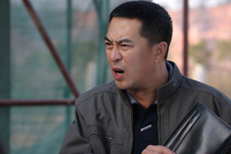 抖音张嘉译什么梗 抖音模仿张嘉译走路怎么回事