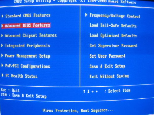 如何在BOIS中设置光盘启动?
