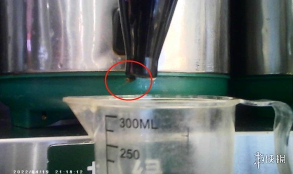 益禾堂被曝使用过期发霉食材 益禾堂员工称喝的药不死就行